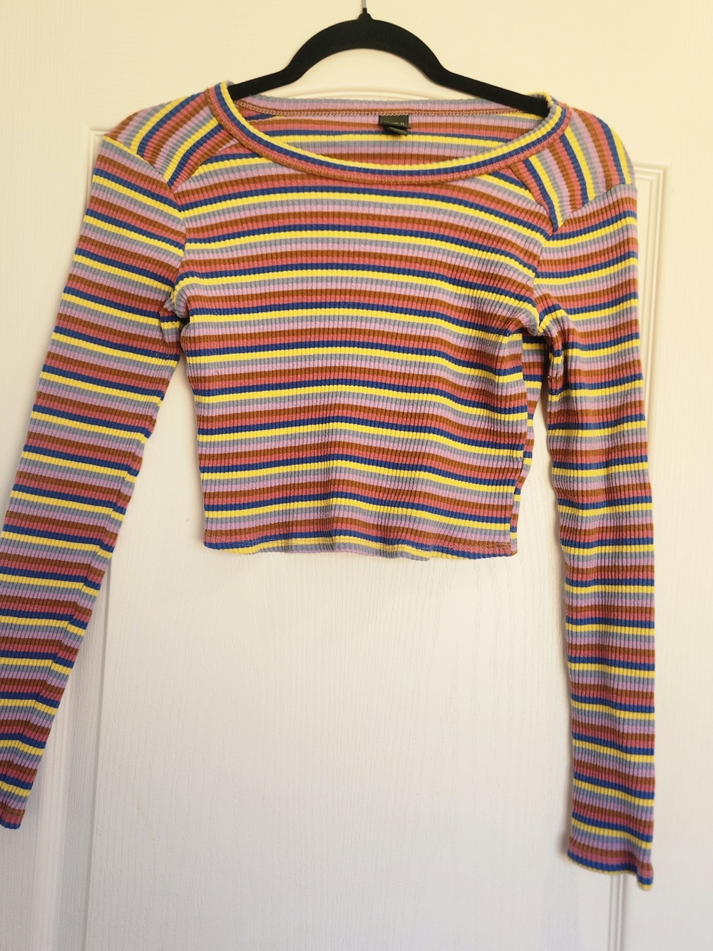 wild fable Multicolor Striped Ribbed Long-Sleeve Crop Top M Euc